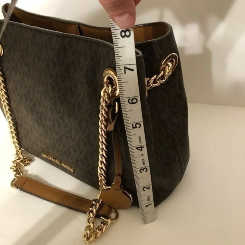 MICHAEL KORS JET SET CHAIN MESSENGER CANVAS LEATHER GOLD HARDWARE MEDIUM rare